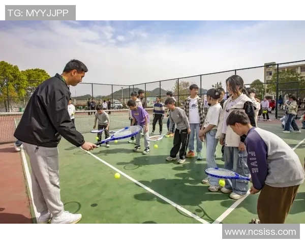 重庆网球队的默契配合与战术探讨聚焦网球运动的团队精神与协作技巧